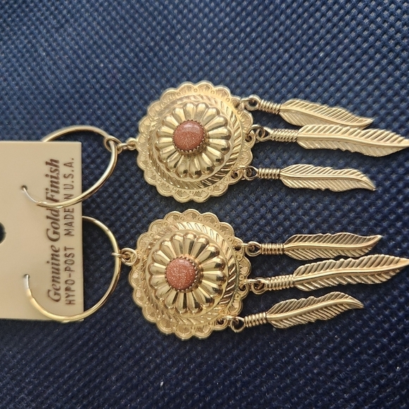 NWT Genuine Gold Filled Genuine Goldstone Dangly Earrings - Picture 3 of 4